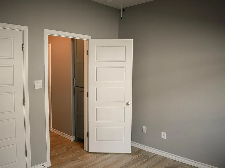15845 Grenadine Dr — Photo 10