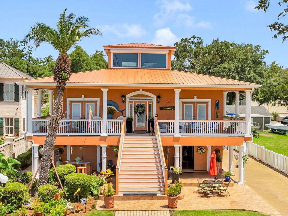 1st image of 1456 Beach Blvd