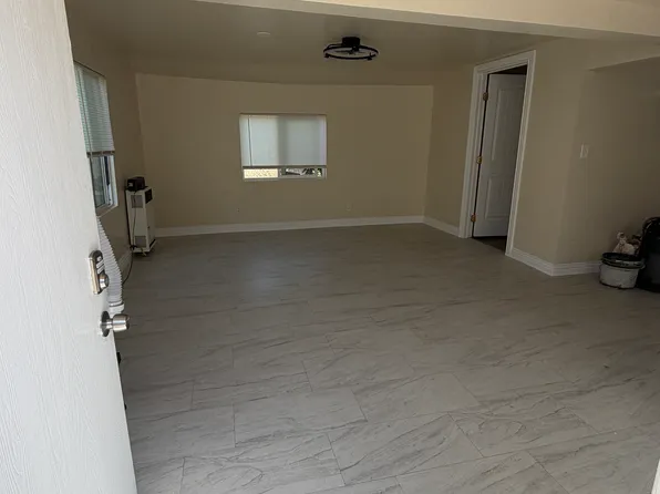 (undisclosed Address), Whittier, CA 90604