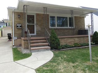 423 Zimmerman Blvd, Buffalo, NY 14223