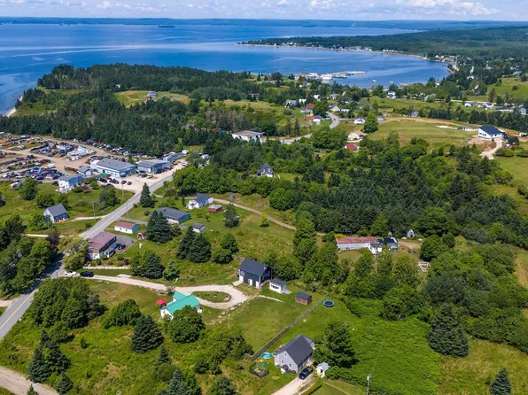 173 New Harbour Rd, Blandford, NS B0J 1T0