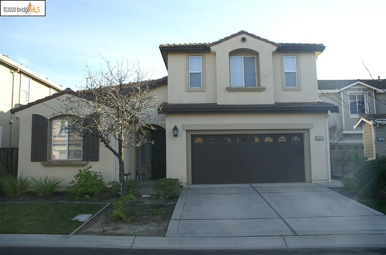 536 Livingston Ct photo 1