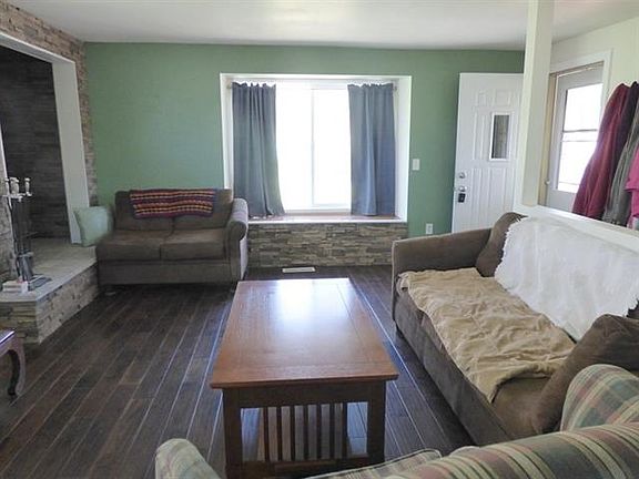 5th image of 7531 County Road 15 W