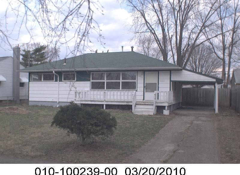 2nd image of 1228 Simpson Dr