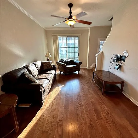5213 Beach Breeze Ct — Photo 6