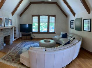 2517 S 61st St, Milwaukee, WI 53219