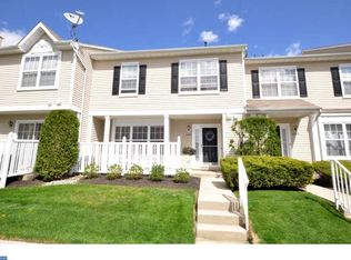 2902 Saxony Dr #2902, Mount Laurel, NJ 08054