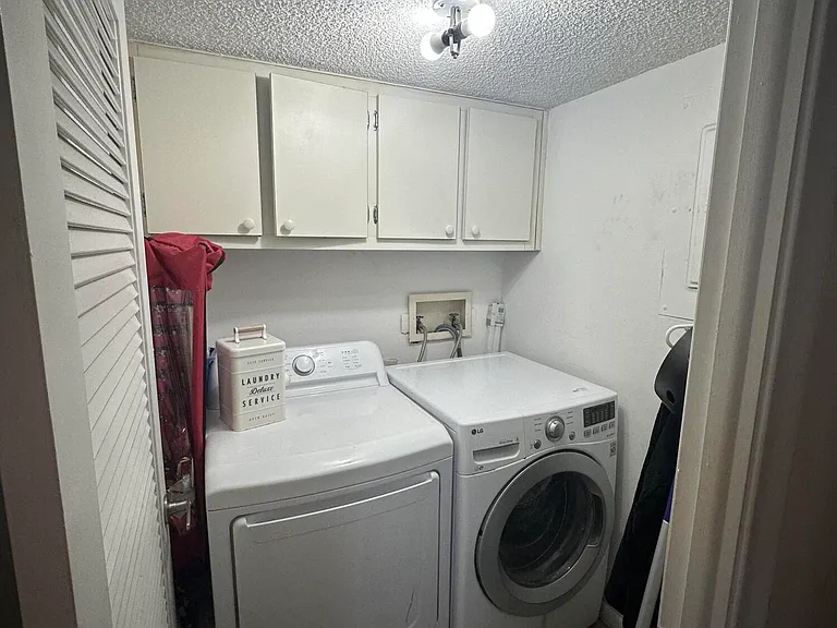 2414 NE 11th St #161 — Photo 16