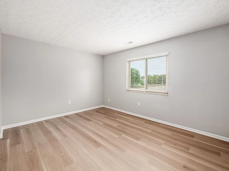 7976 Harmill Dr — Photo 21