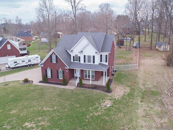 3rd image of 796 Floyds Fork Dr