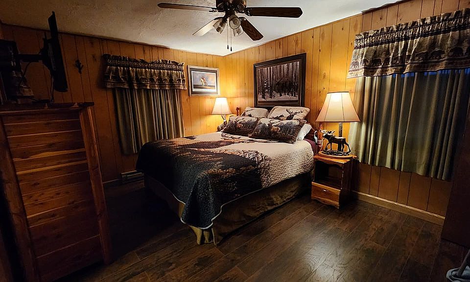2nd image of 13 Open View Dr