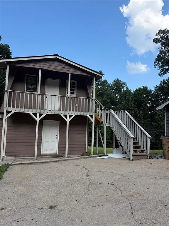 3 bed, 2.0 bath, 1100 sqft, $1,550 — Photo 1
