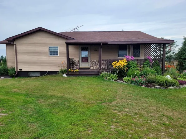 9050 Hingeley Rd, Toivola, MN 55765