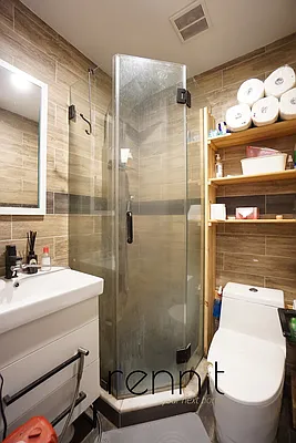 Rented by Rennit Inc. | media 37
