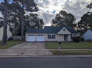 1932 Rossini Dr, Virginia Beach, VA 23454