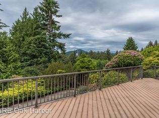 156 Canyon Rd, Oak Harbor, WA 98277