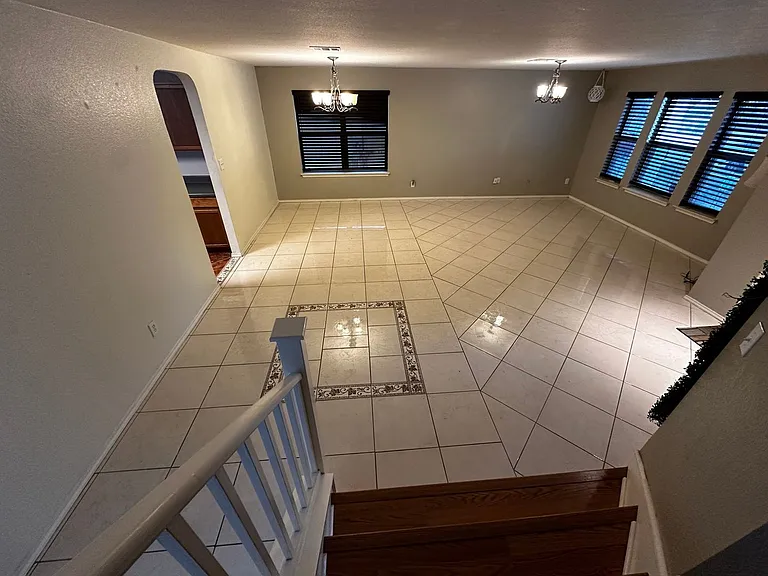 326 Fallen Leaf Ln — Photo 10