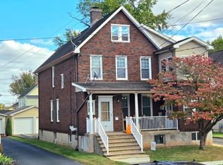 14 Codington St, Raritan, NJ 08869