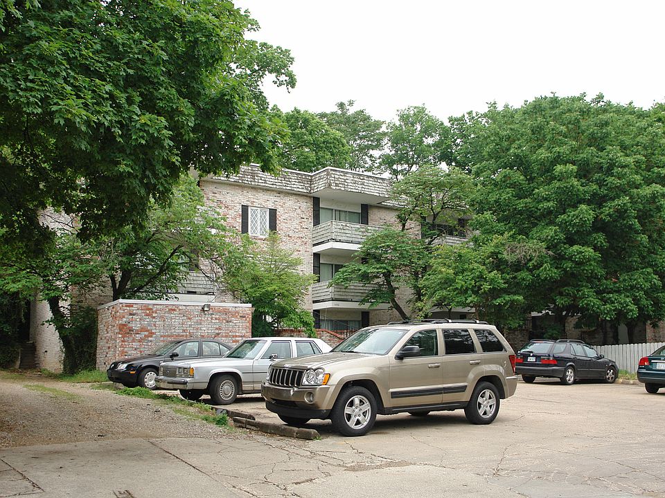 Building Photo 5