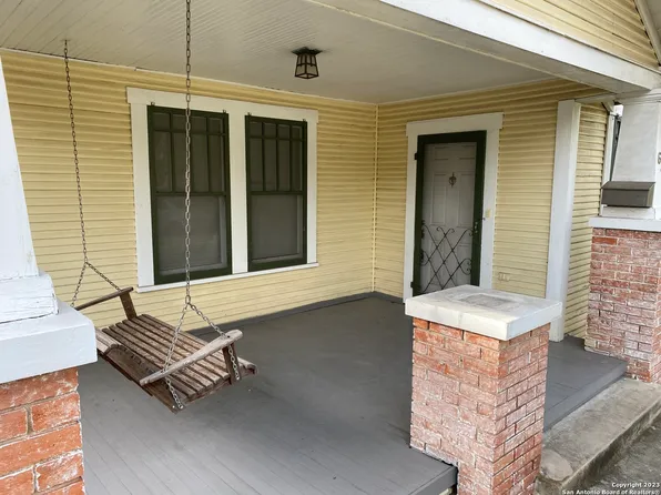 630 W KINGS HWY, San Antonio, TX 78212