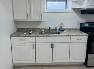 231 N Grove St #1, Valley Stream, NY 11580