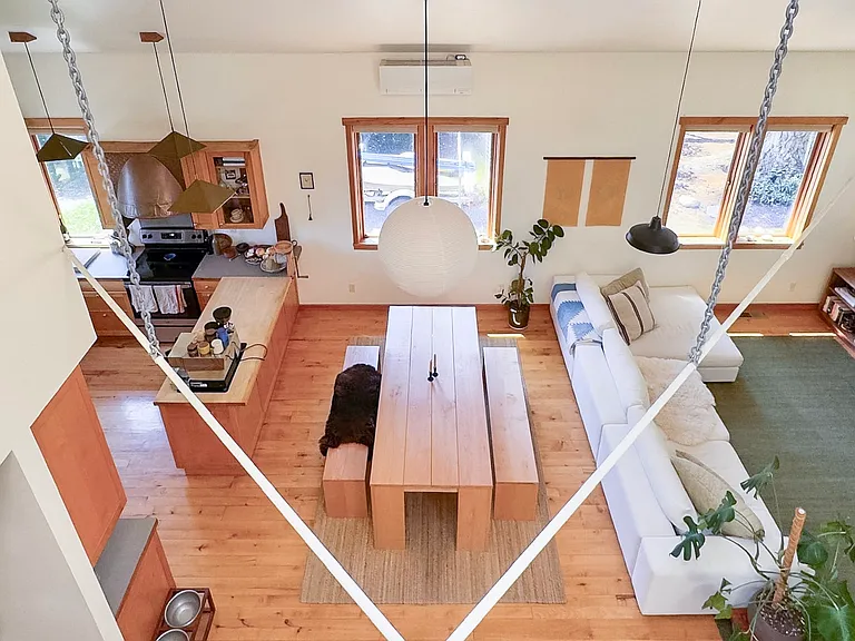 719 Decker Ave — Photo 14