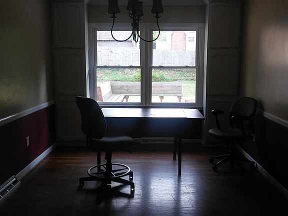 Dining room off Living Room.