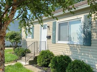 717 S Burnett Rd, Springfield, OH 45505