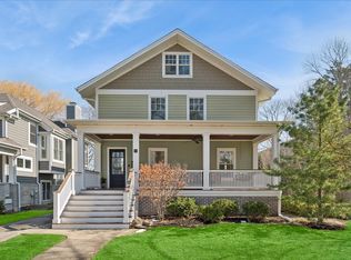 814 Park Ave, Wilmette, IL 60091