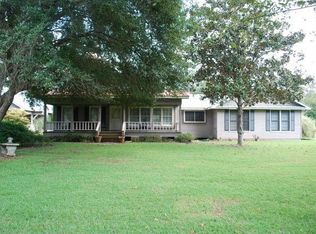 228 Inside Rd, Picayune, MS 39466