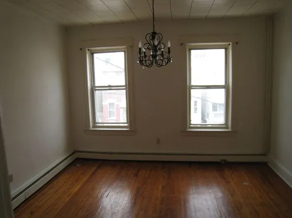 198 Delaware Avenue image 4 of 10