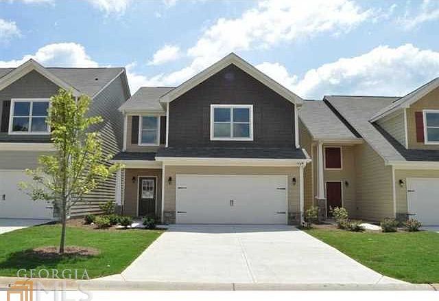 1st image of 43 Oakmont Dr