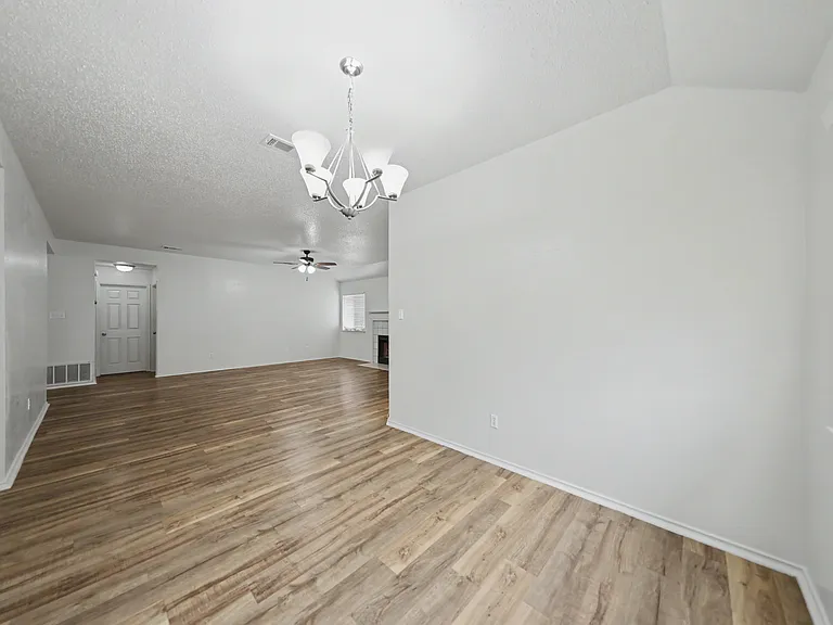 3611 Dorothy Jane Dr — Photo 11
