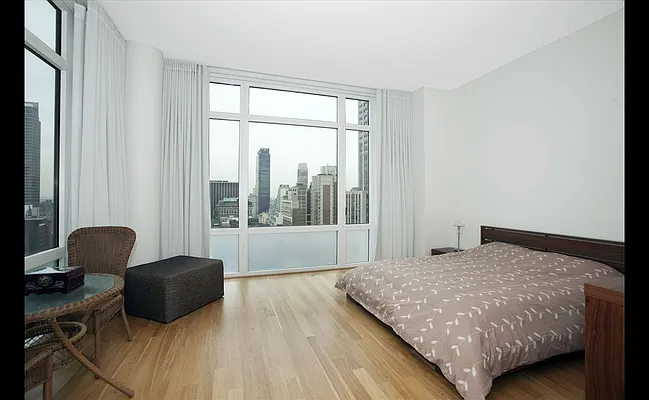 Rented by Douglas Elliman | media 38