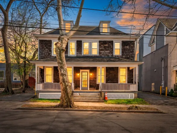10 Lytle Street