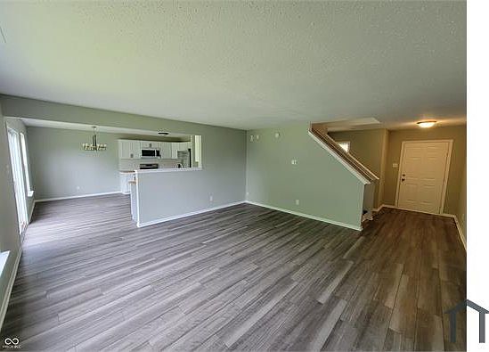 4th image of 11404 Presidio Dr