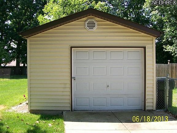 4th image of 4476 W 157th St