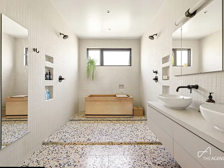 286 Manhattan Ave #2 — Photo 12