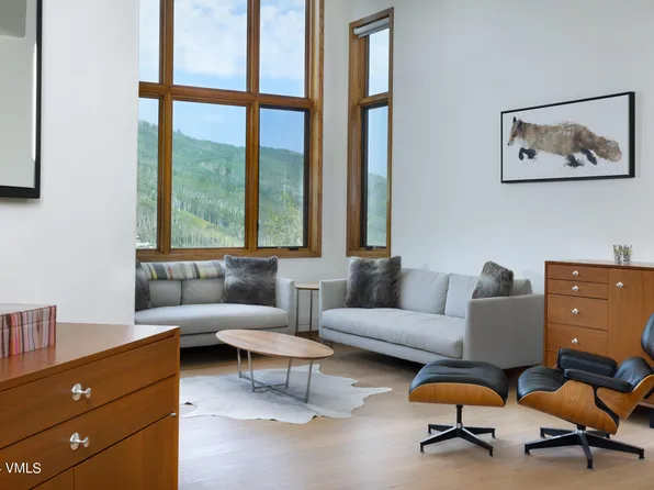 15 Highlands Ln #R407, Avon, CO 81620