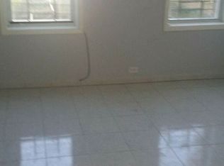 6940 64th St, Ridgewood, NY 11385