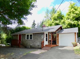 832 NW French Ave, Toledo, OR