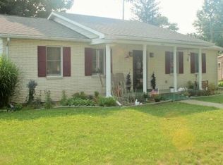 516 Euclid Ave, Saegertown, PA 16433