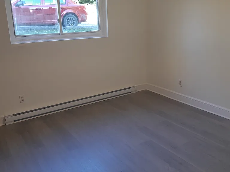 32 Washburn St #12 — Photo 10