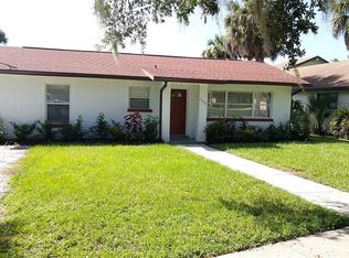 1048 Sylvan Dr, Sarasota, FL 34234