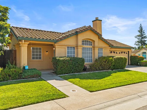 8475 Camino Vista Way, Elk Grove, CA 95624