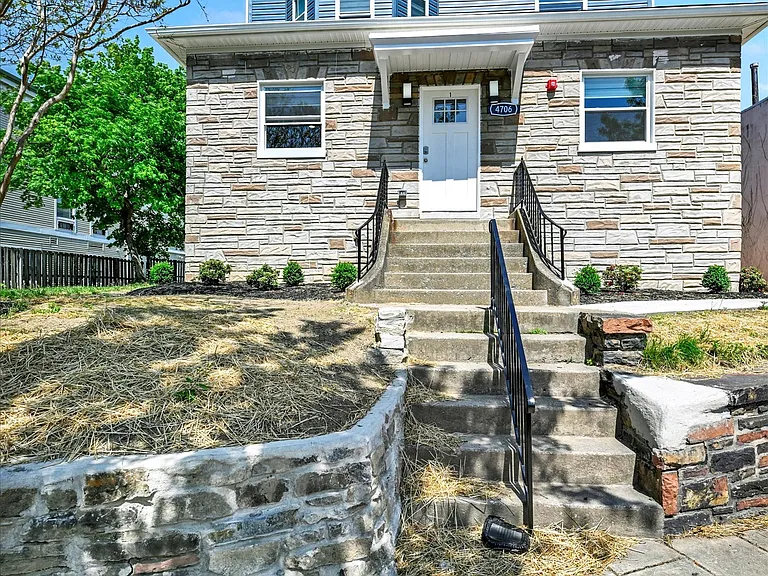 4706 Harford Rd — Photo 10