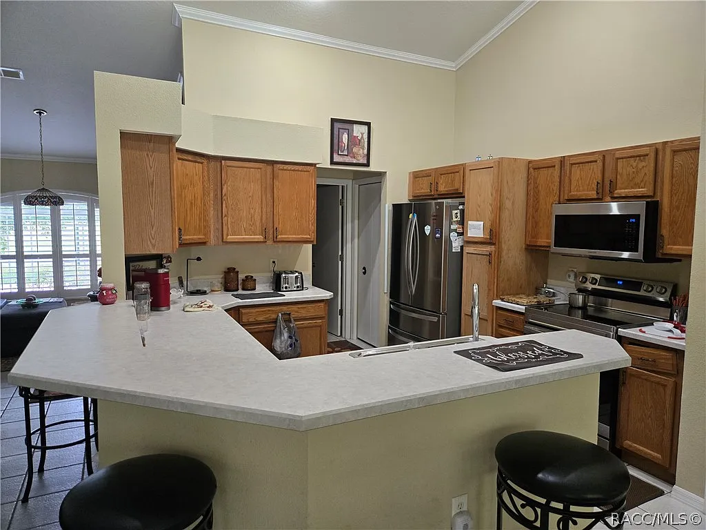 3 bed, 1717 sqft, $2,800 — Photo 4