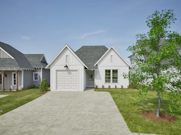 116 Honeysuckle Ln, Opelika, AL 36804