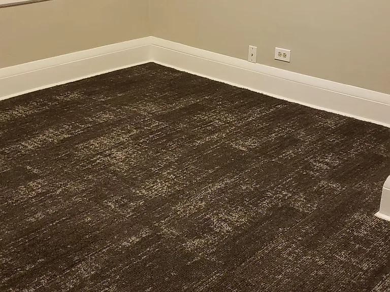 1658 Cordova Ave — Photo 10