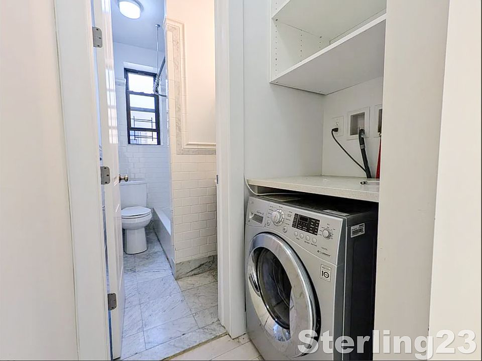 2nd image of 1115 Union St APT 4D